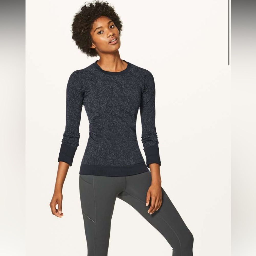 K. Lululemon $98 Rest Less Pullover Black / Dark Cast NWOT 8